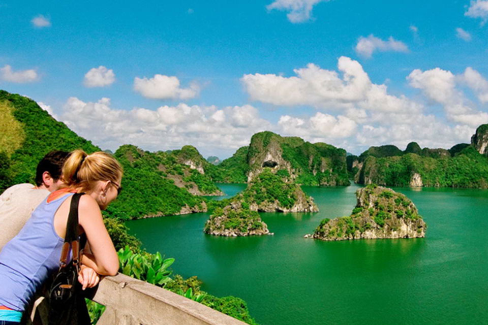 halong-swan-cruise-3-days-2-nights-3