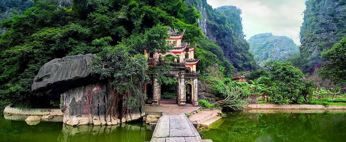 Luxury Combo Hanoi - Ninh Binh - Halong 4 days