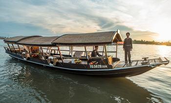 Best time to take a cruise in Mekong River, Vietnam