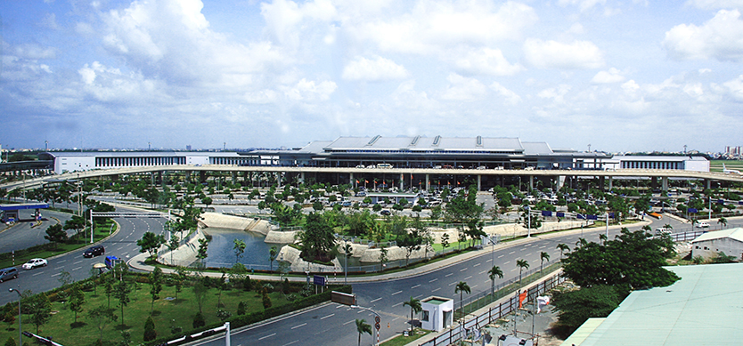 Tan Son Nhat on the top of the airport having the best transport capacity