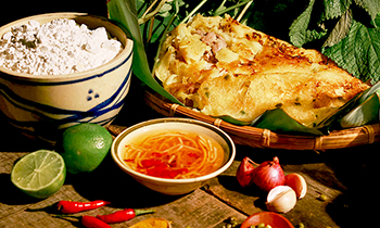Termite mushroom pancake in Ben Tre