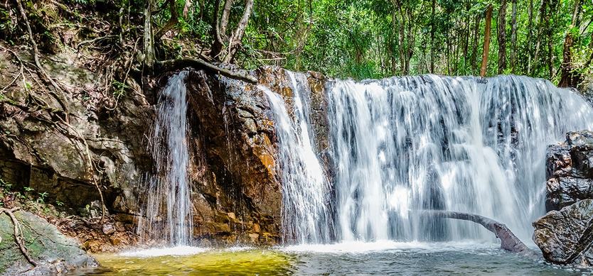 Suoi Tranh (Tranh Stream)