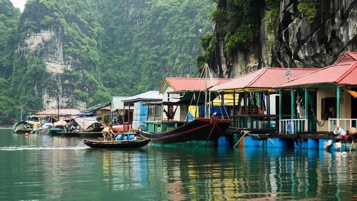 Cua Van fishing village