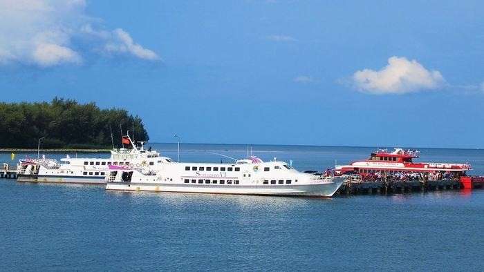 Ferry to Phu Quoc