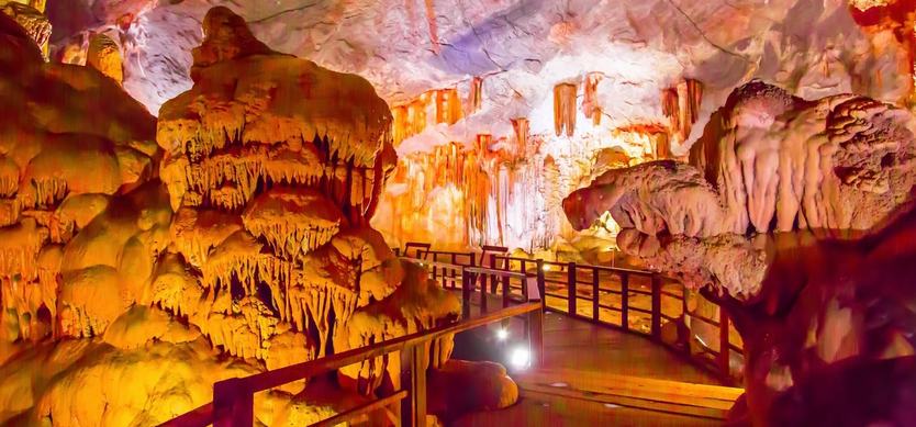 vi-A Legend named Thien Cung Cave