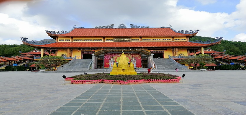 Yen Tu Festival