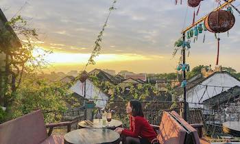 5 sky coffee shops for a panoramic view of the old town of Hoi An