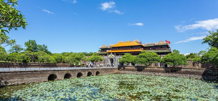Where to visit when traveling to Hue ancient capital?