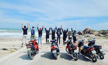 How to get to Halong Bay from Hanoi by motorbike