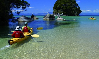 Top 10 things to see that will blow your mind in Halong Bay