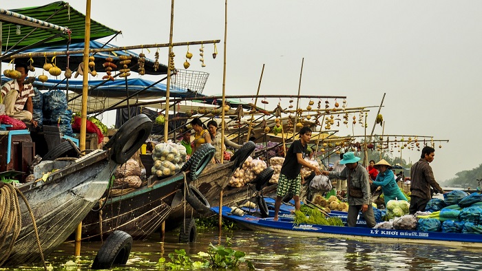 Nga Bay Floating Market