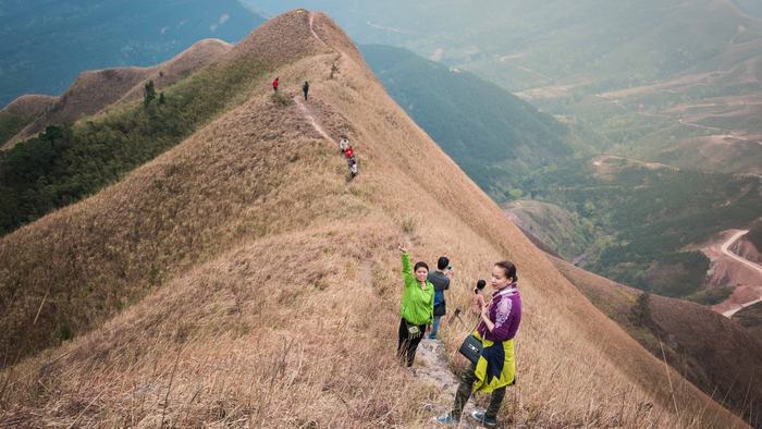 Trekking in Binh Lieu