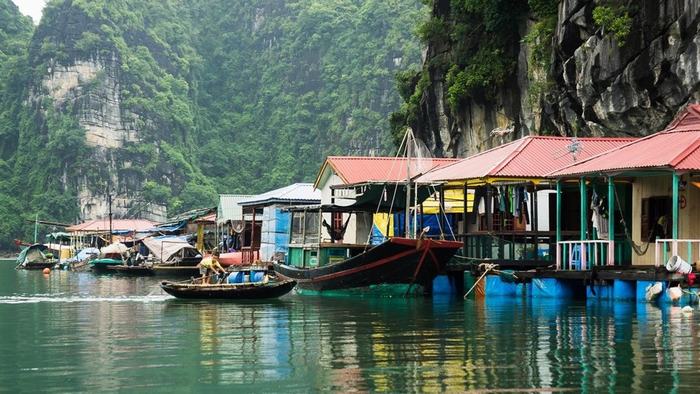 Cua Van fishing village