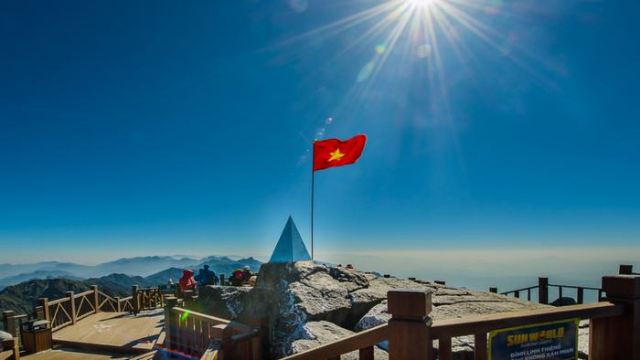 Fansipan peak