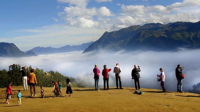 The route to conquer Fansipan Peak