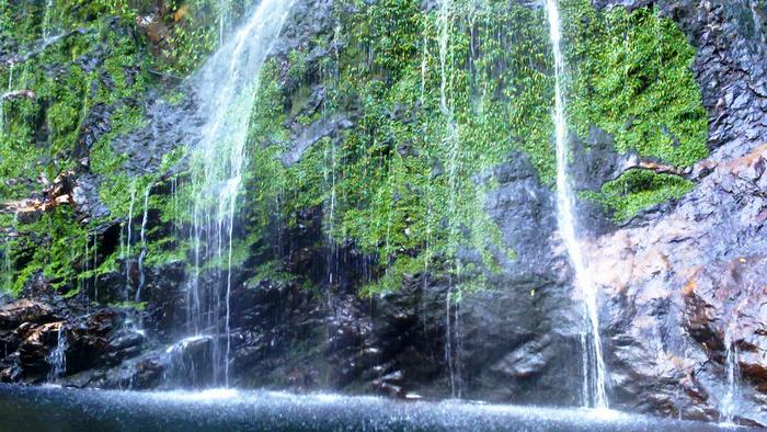 Love Waterfall 