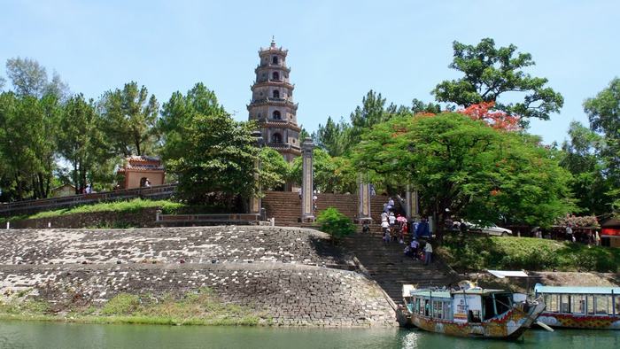 Thien Mu Pagoda