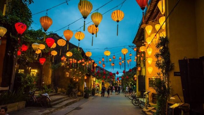 Hoi An by night