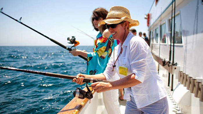 Go fishing is an activity you should not miss in Phu Quoc