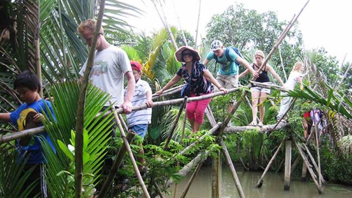 Activities of the Mekong Delta 2-day tours