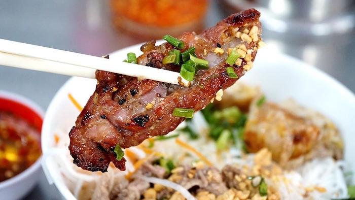 Saigon vermicelli noodles with grilled pork