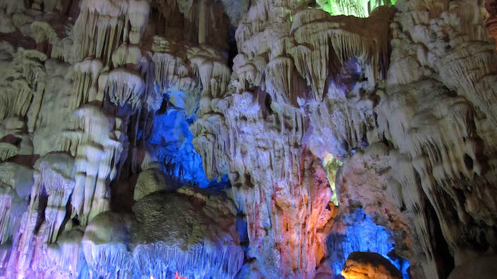 Hanh cave