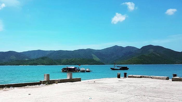 The port in Quan Lan