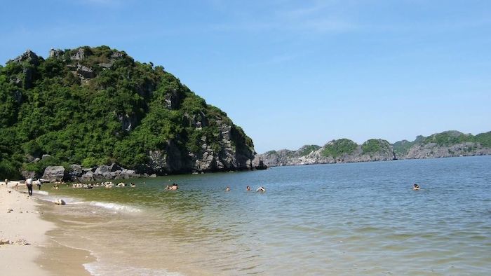 Ngoc Vung beach