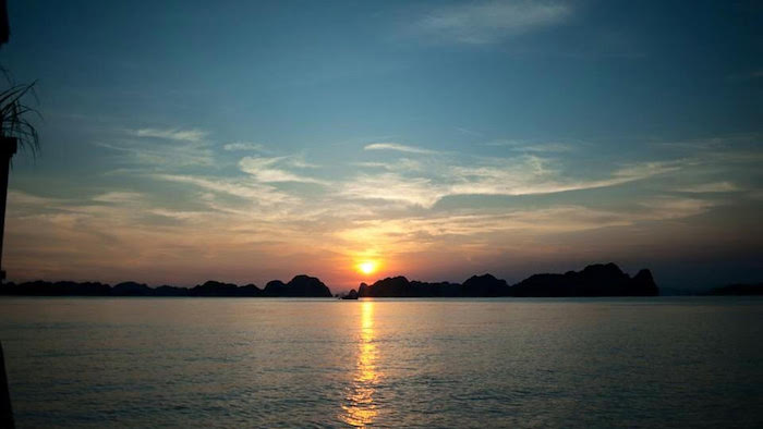 Sunset on Ngoc Vung beach