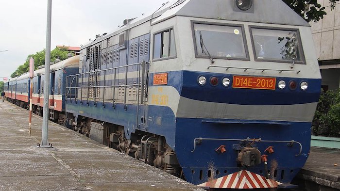 Travel to Halong Bay by train