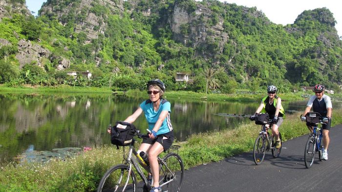 Biking in Mai Chau