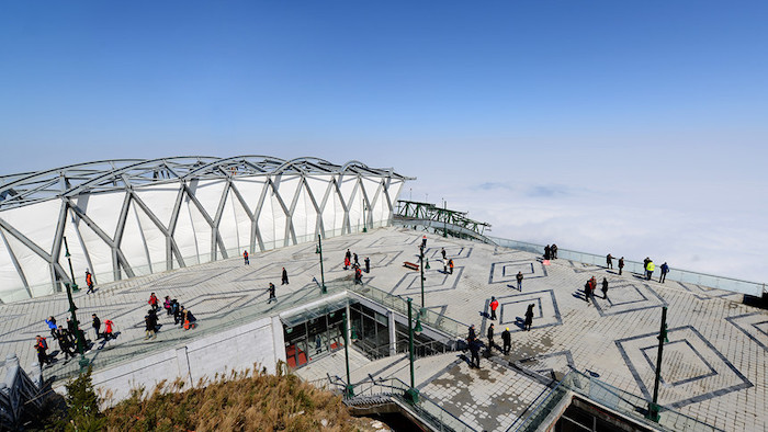 Reach Fansipan peak by cable car