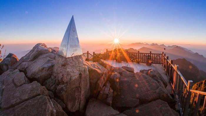 The stunning view from Fansipan peak