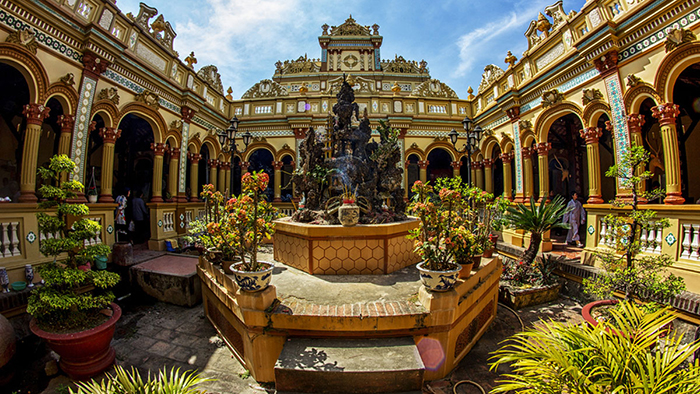 Vinh Trang pagoda