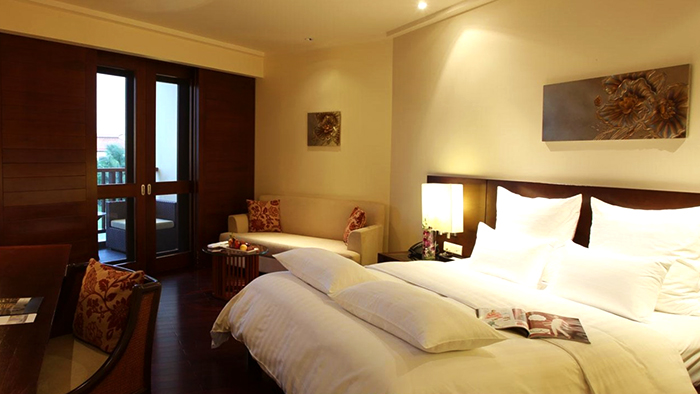 The warm atmosphere of Lan Vien hotel rooms