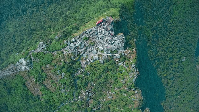Yen Tu Mountain from above
