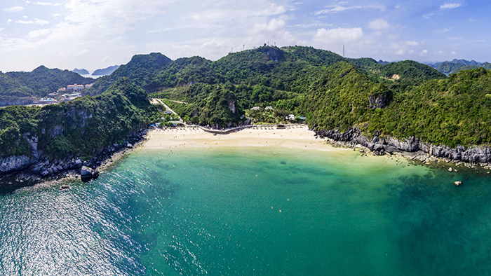 Cat Ba island