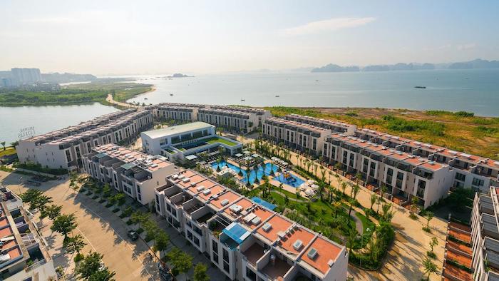 Royal Lotus hotel in Halong