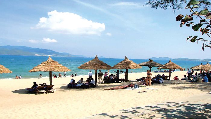 The beauty of Bai Truong beach