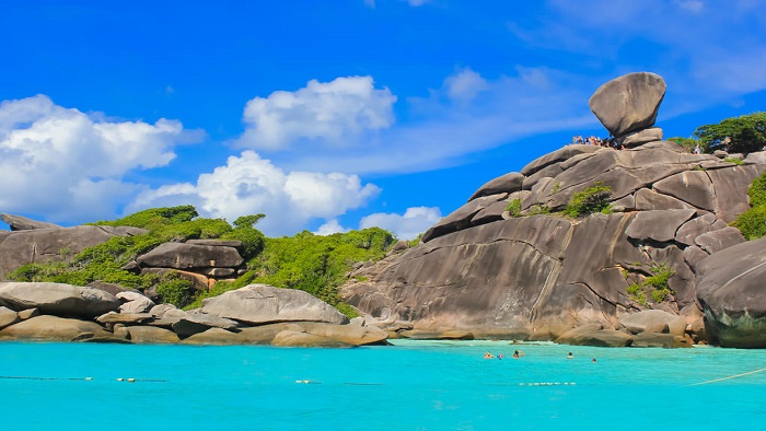 Discover the picturesque beauty of the Similan Islands