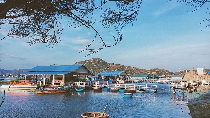 Top 8 best places to take picturesque photos in Binh Ba island