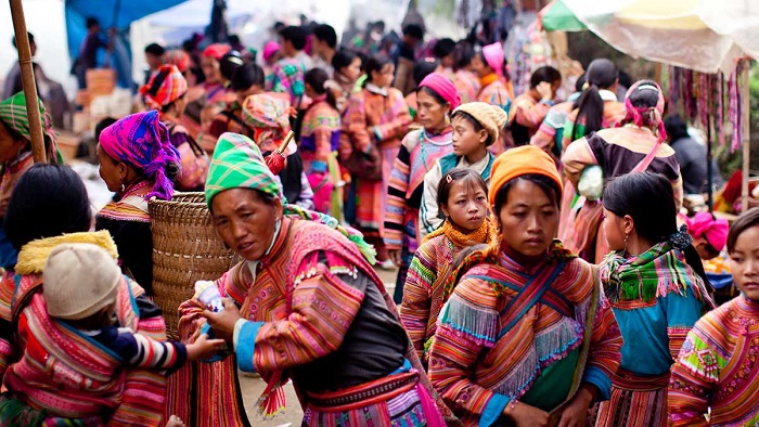 Cao Son Market