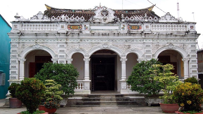 Binh Thuy ancient house