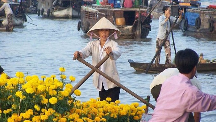 Cai Rang floating market