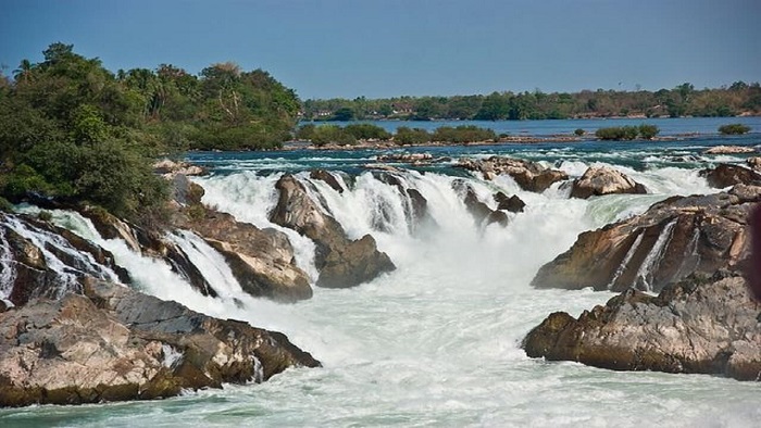 Visit Si Phan Don -The Land Of 4000 Islands in The Mekong River