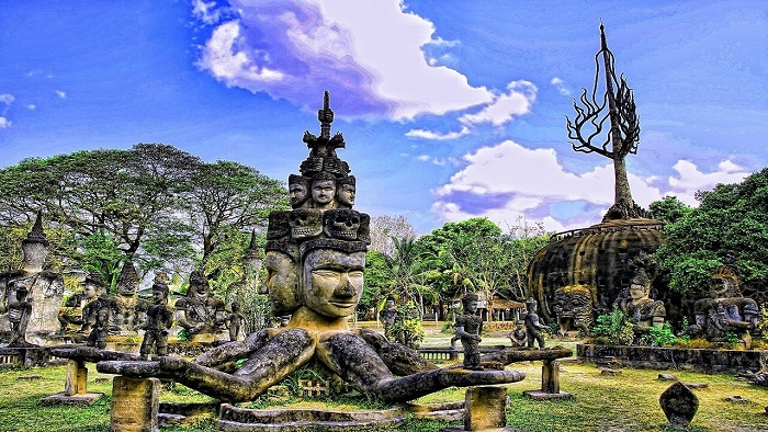 Visit The Buddha Park -The Unique Buddhism Garden In Laos